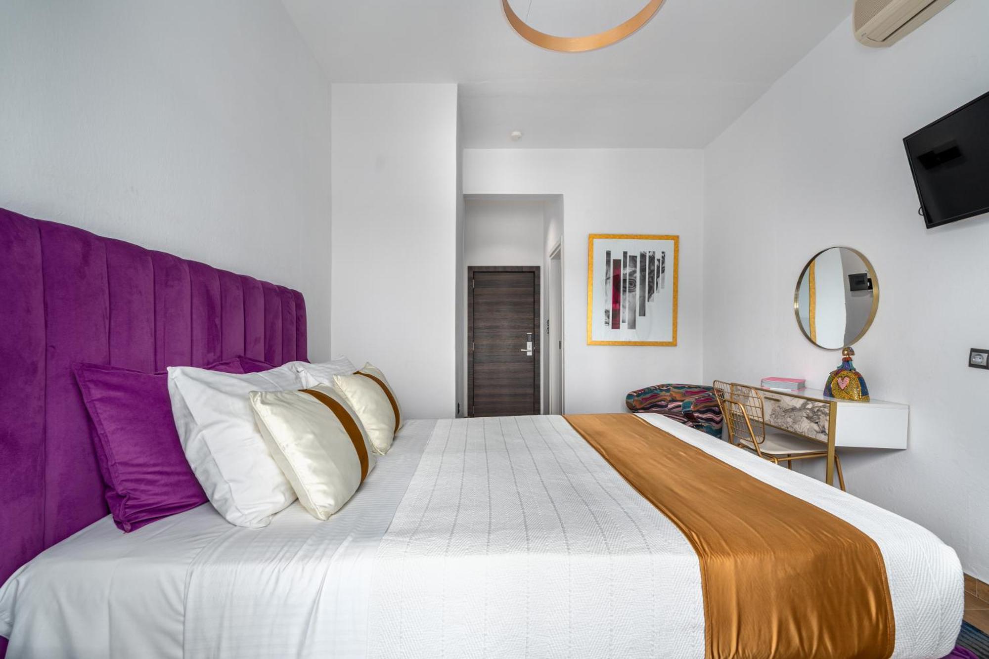 Mr P. Boutique Residence Skiathos Town Exterior photo