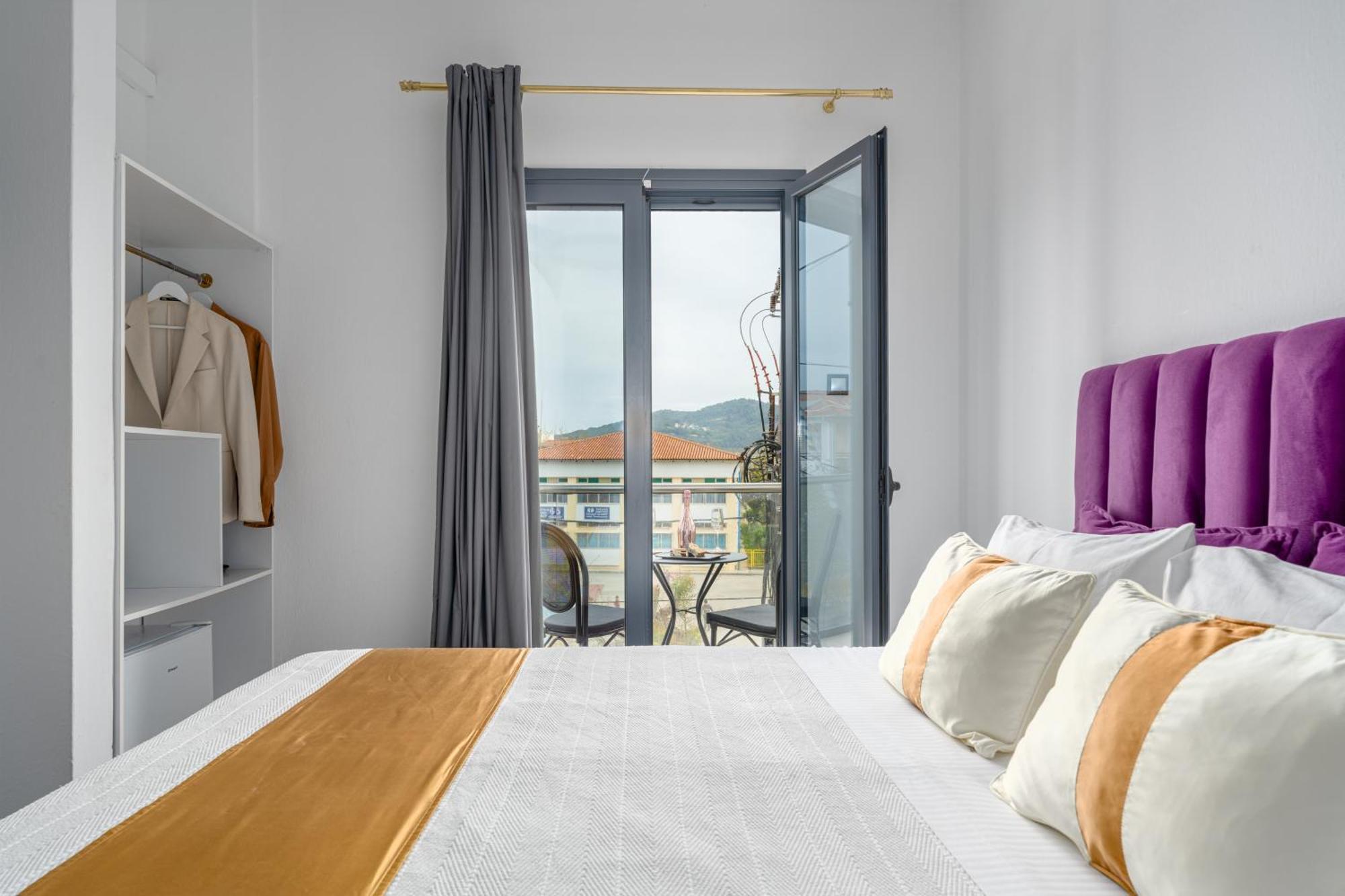 Mr P. Boutique Residence Skiathos Town Exterior photo